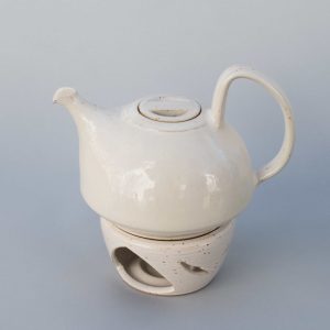 Teekanne mit stövchen